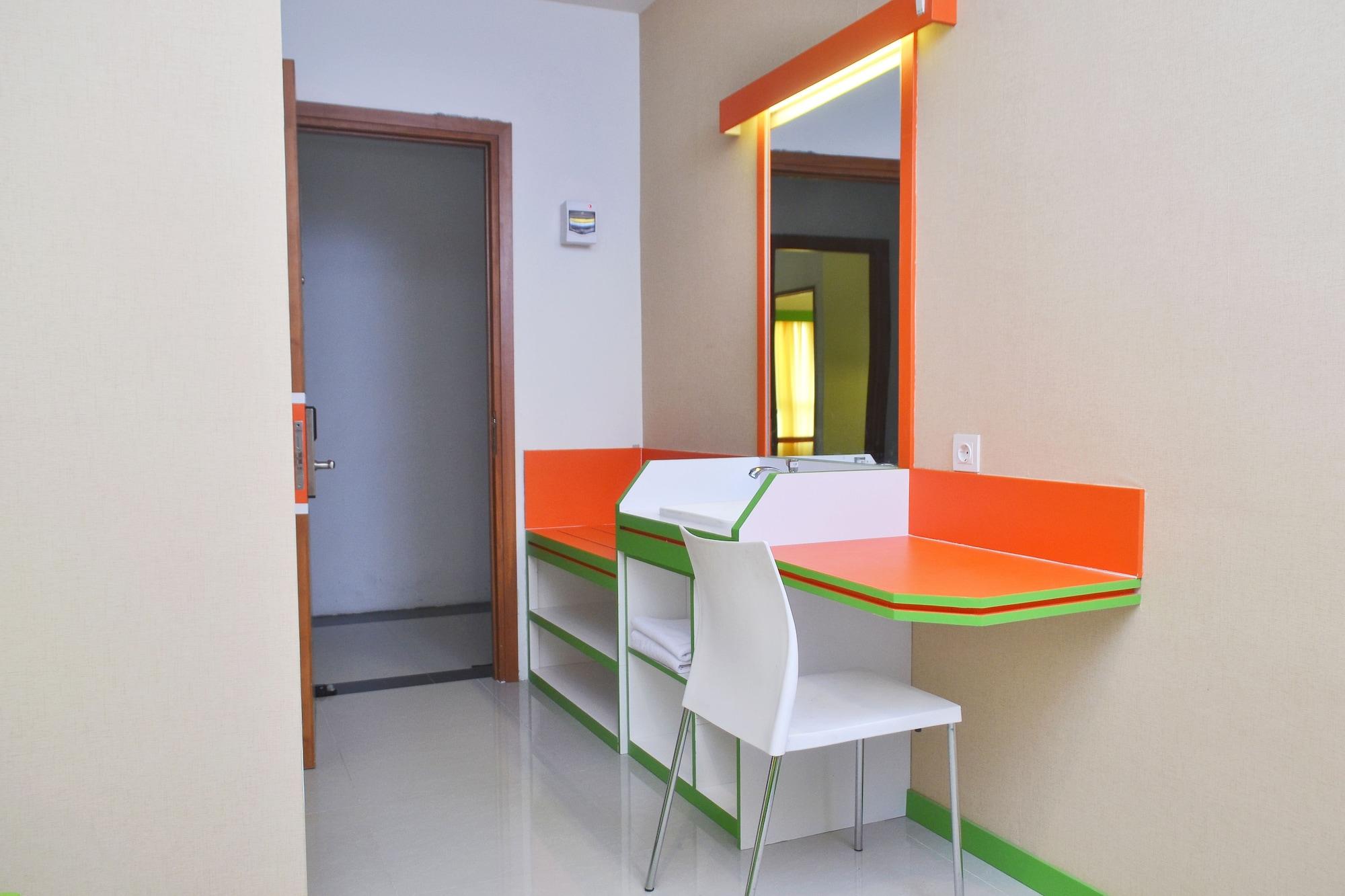 Titanium Express Homtel Ξενοδοχείο Τζακάρτα Εξωτερικό φωτογραφία