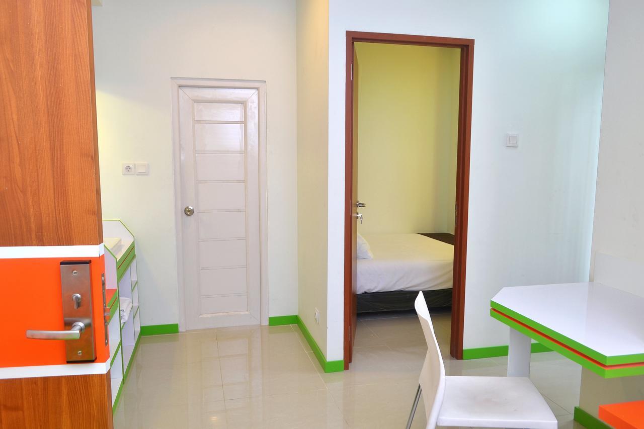 Titanium Express Homtel Ξενοδοχείο Τζακάρτα Εξωτερικό φωτογραφία